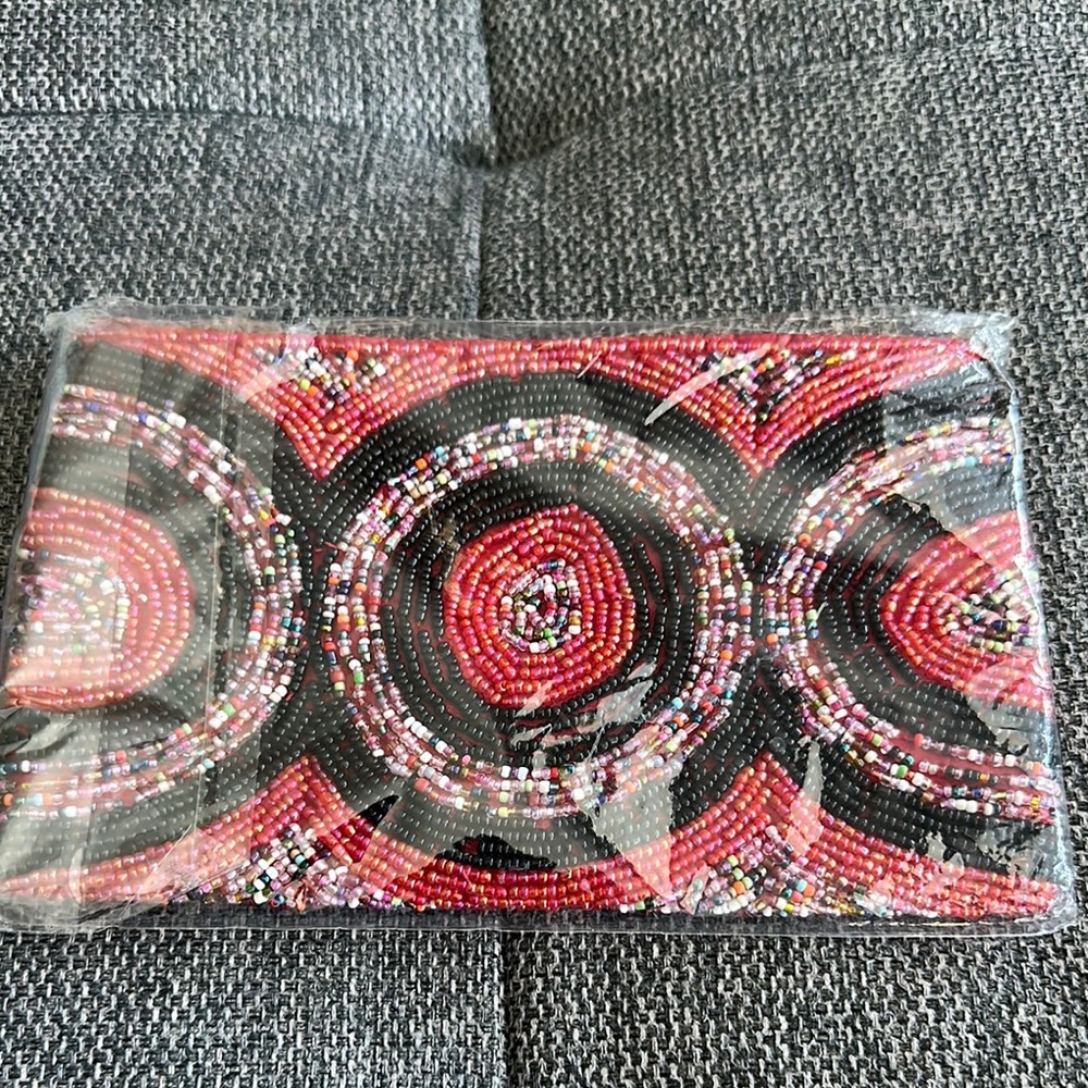 Beaded Clutch with Red and Black Pattern